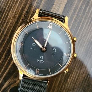 Fossil Hybrid Smartwatch & Charger